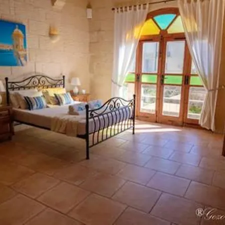 7 Bedrooms Villa With Private Pool And Wifi At IX Xaghra *