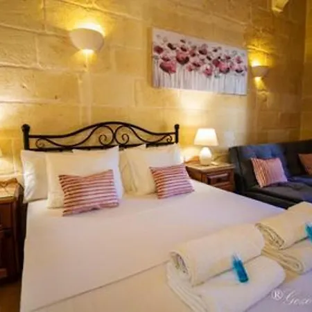 7 Bedrooms Villa With Private Pool And Wifi At IX Xaghra